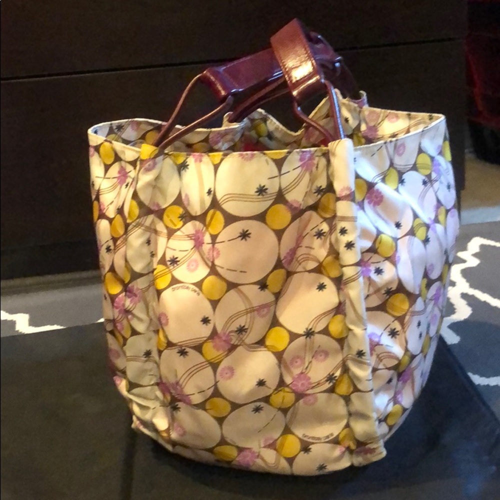 Nylon tote - Picture 4 of 5